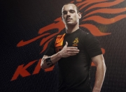 开云体育APP下载-唯一性之夜，罗德里一锤定音，希腊以阿尔及利亚式坚韧争冠战突围