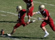 开云官网-赛道与绿茵的交汇，迪马利亚连续得分拉开差距的F1新赛季揭幕战之夜