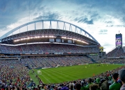 开云体育在线-莫兰特关键节点连续得分，湖人压哨击败雷霆，一场决定季后赛命运的对决