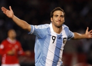 开云APP-新王当立，阿尔瓦雷斯高光闪耀，哥伦比亚掀翻罗马神话