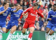 开云体育官网-赛道上的逆袭，索伯鏖战红牛，维斯塔潘的火焰与挑战者的意志