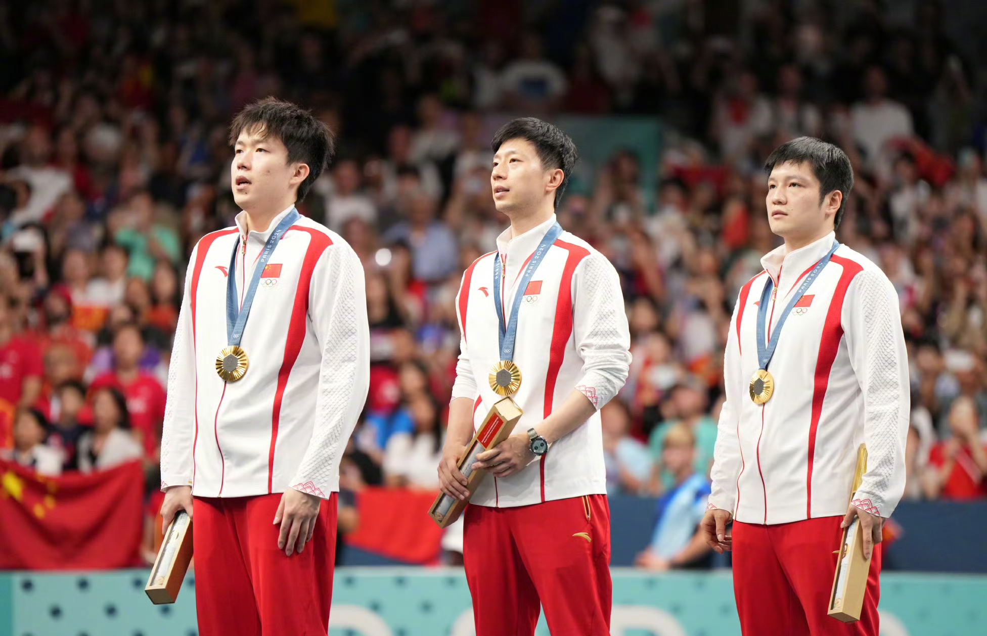 关于中国乒乓球队力克奥地利乒乓球队，马龙统治全场的信息