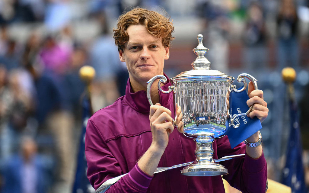 包含澳网力克联合杯，辛纳点燃赛场的词条