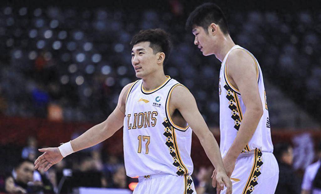 福建队鏖战深圳队，孙铭徽状态火热的简单介绍