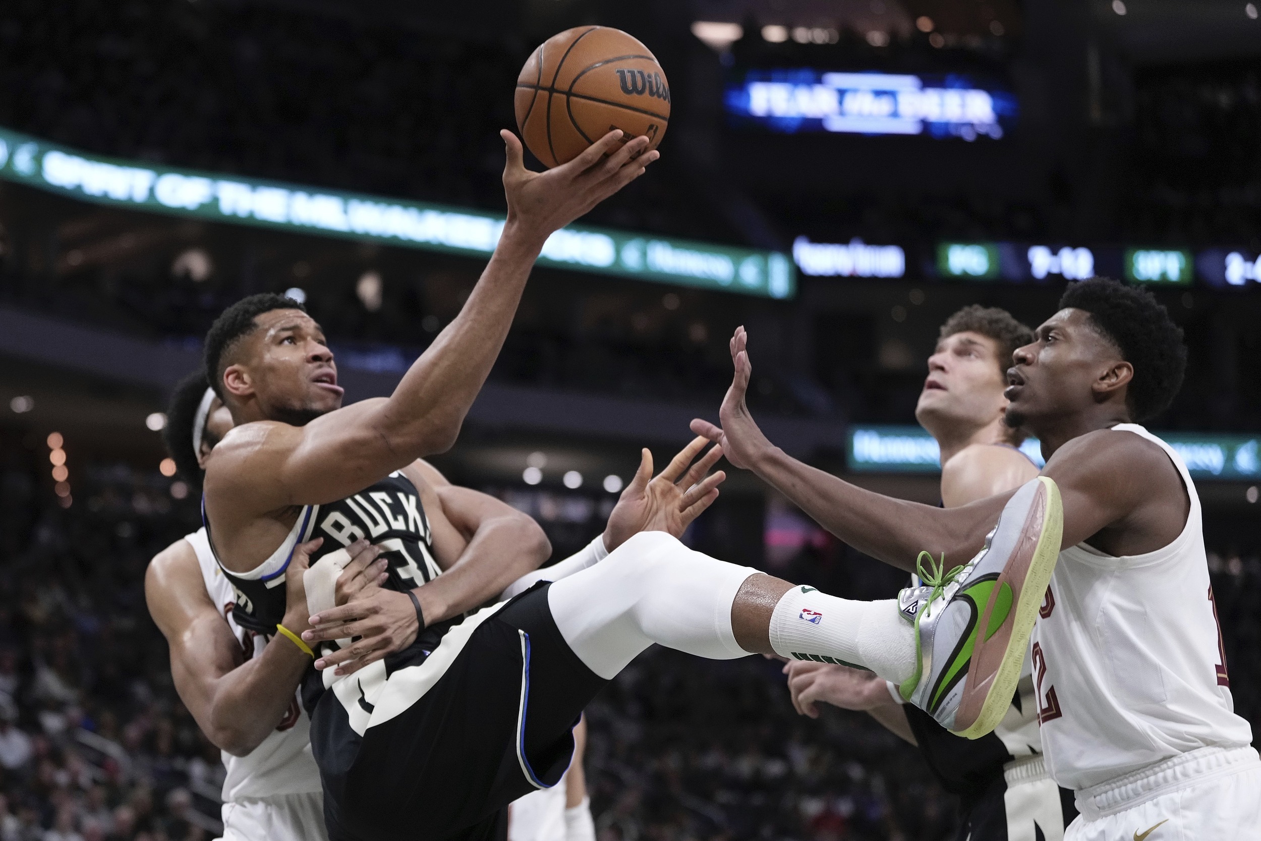 关于公牛力克骑士,拉文统治全场的信息 关于公牛力克骑士,拉文统治全场的信息