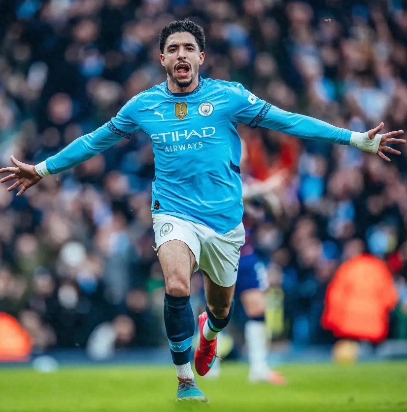 曼城主帅因伤离开，球队状态堪忧的简单介绍