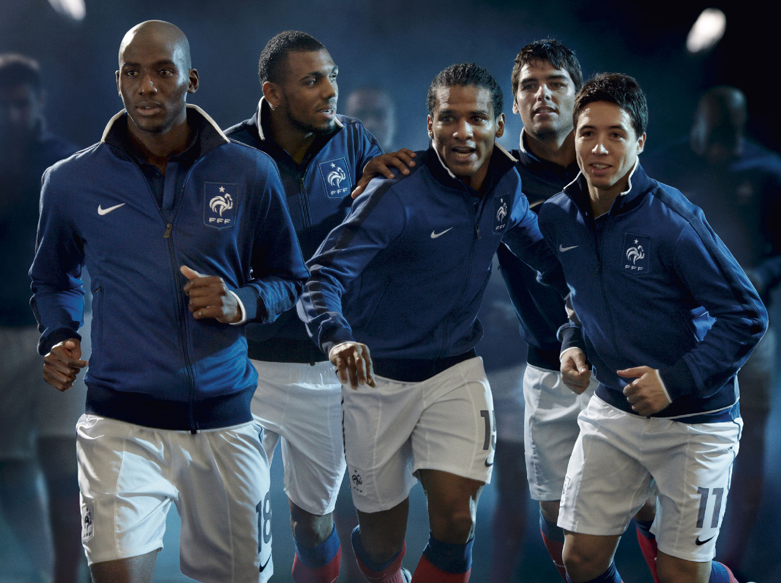 包含立陶宛在欧洲杯预选赛中逼平摩尔多瓦的词条