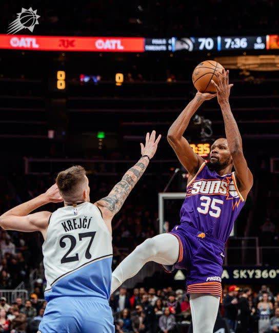 太阳取胜老鹰,布克砍下全队最高分的简单介绍 太阳取胜老鹰,布克砍下全队最高分的简单介绍