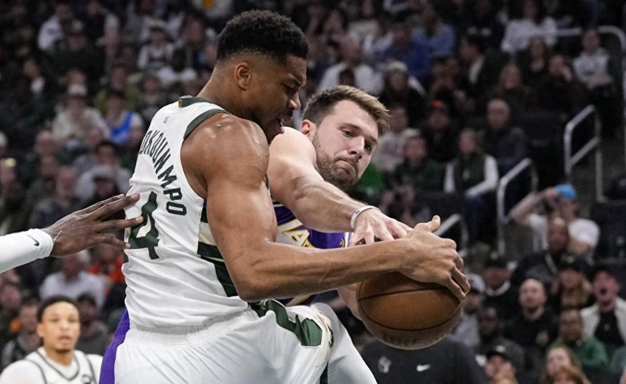 国王力克雄鹿,东契奇统治全场的简单介绍 国王力克雄鹿,东契奇统治全场的简单介绍