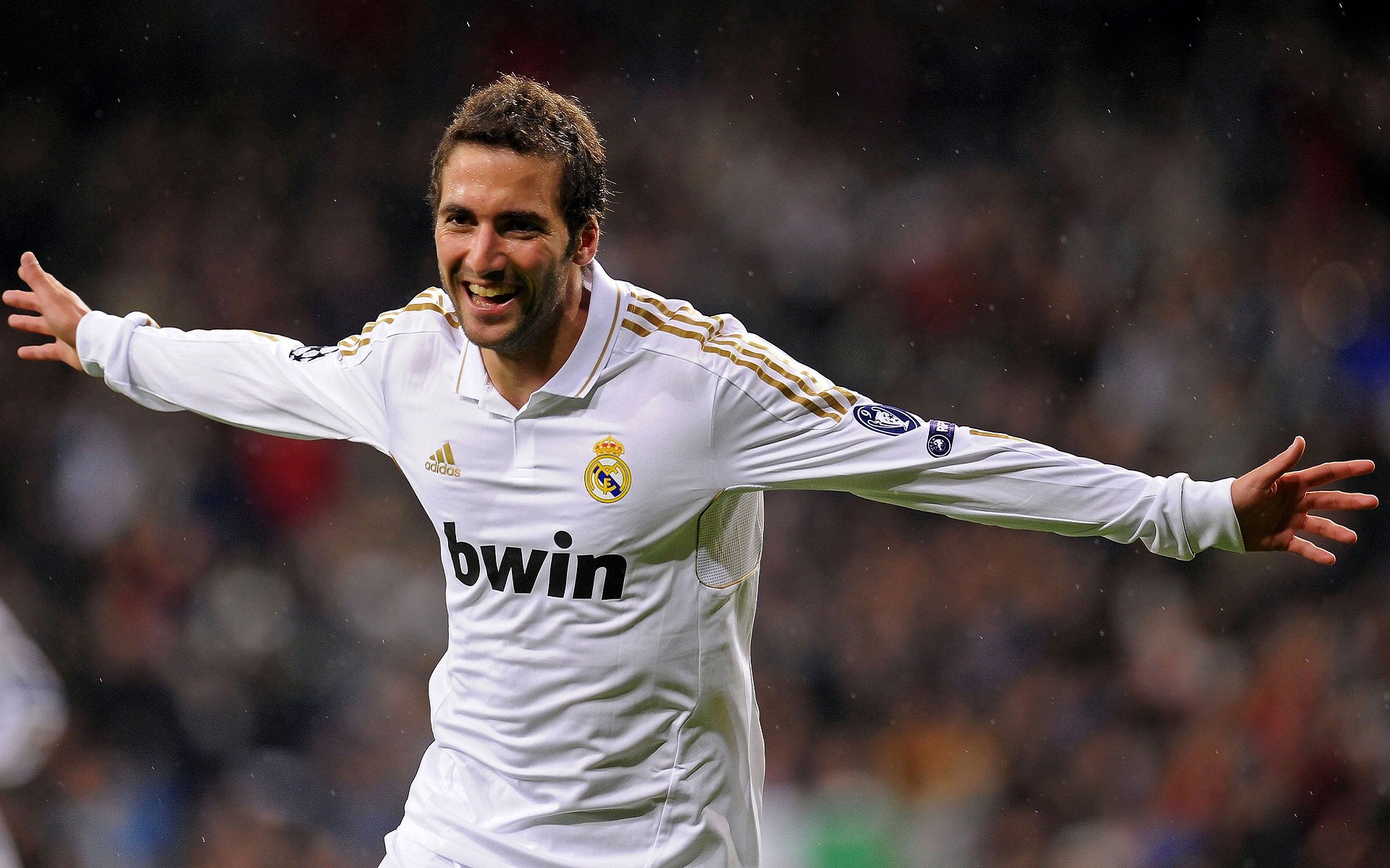 北欧风暴席卷伊比利亚,加克波一锤定音,芬兰爆冷葡萄牙改写欧洲足球版图