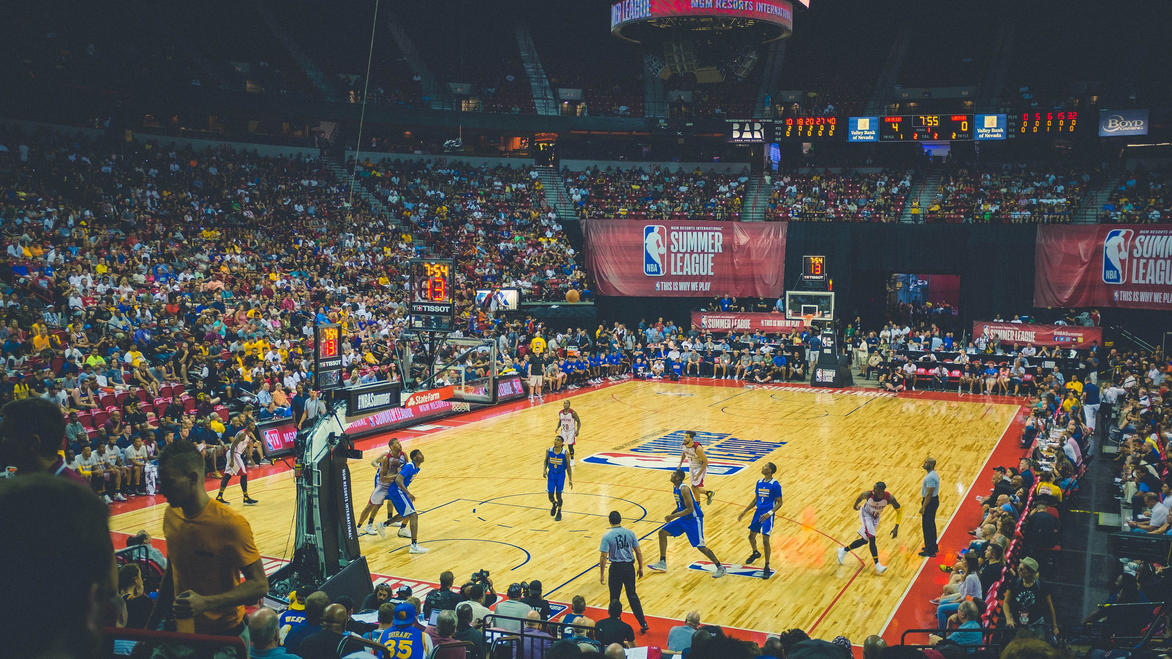 欧文完美发挥引领国王轻取浙江，一场定义性的胜利